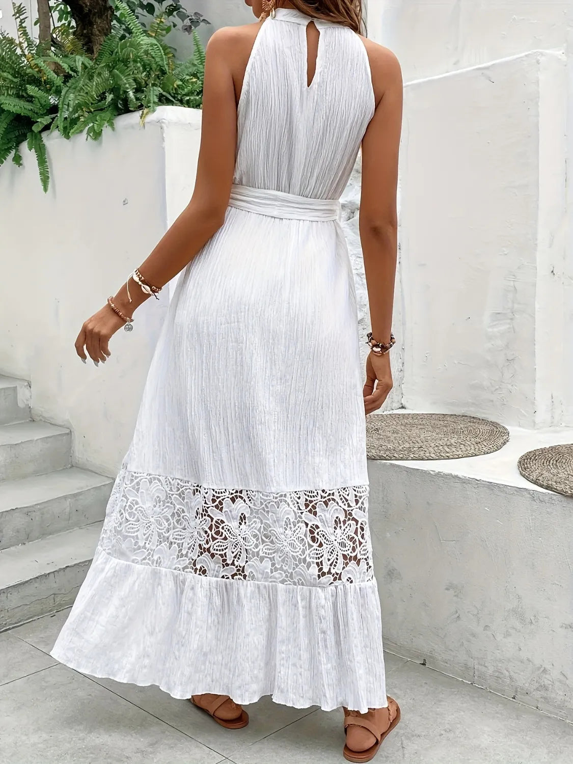 Lace Detail Belted Sleeveless Maxi Dress